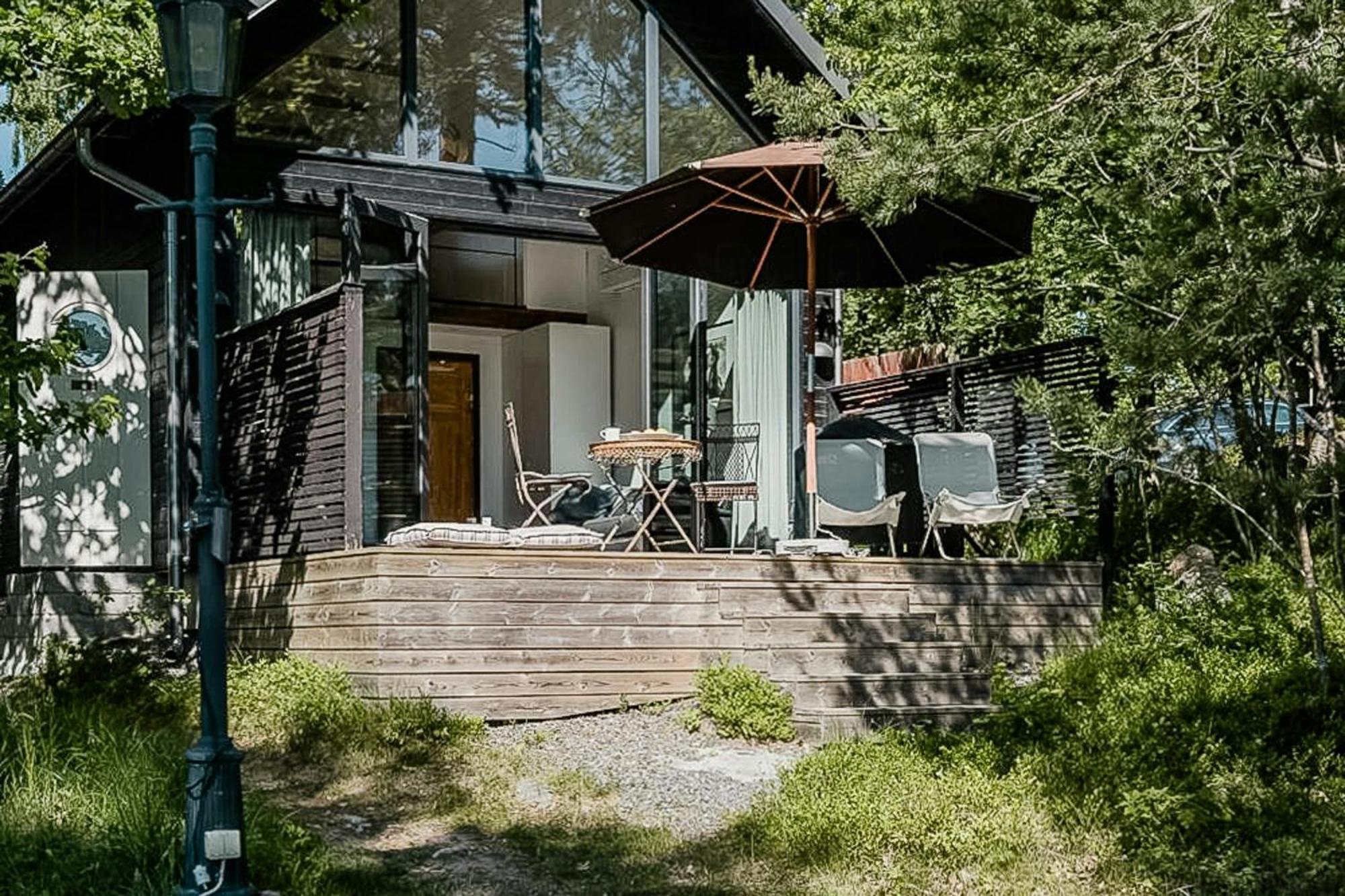 Charmerende Feriehus Med Havudsigt Naer Stockholm Varmdo Exterior photo